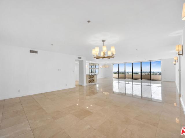 10660 Wilshire Boulevard 701