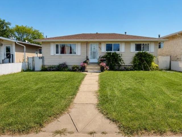 10661 Street Nw, Edmonton, AB, T5P 1Z1 house for sale | Listing ID E4504 | Royal LePage
