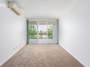 Holt, Uriarra, Yass Valley, Victoria