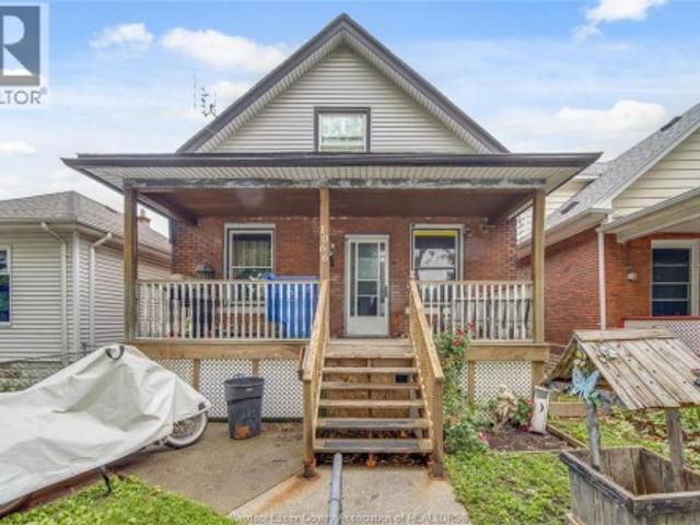 1066 Hickory, Windsor, ON, N8Y 3S1 house for sale | Listing ID 26015 | Royal LePage