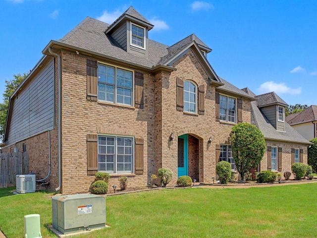 1066 kentshire cv