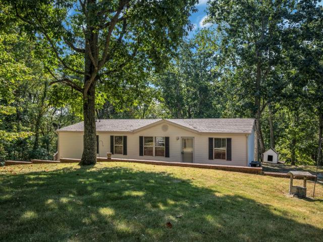 1066 Paula Ln