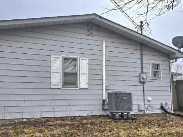 10671 E State Road 7