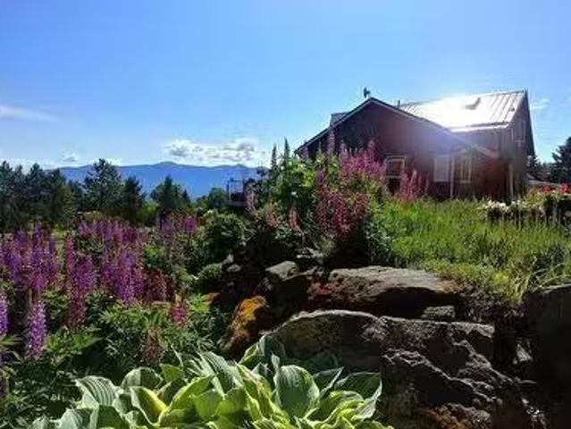 1067 Simmons Road, Creston, BC, V0B 1G7 house for sale List.