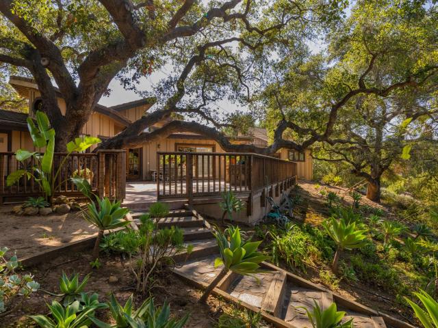 10681 Encino Drive, Oak View, US, CA