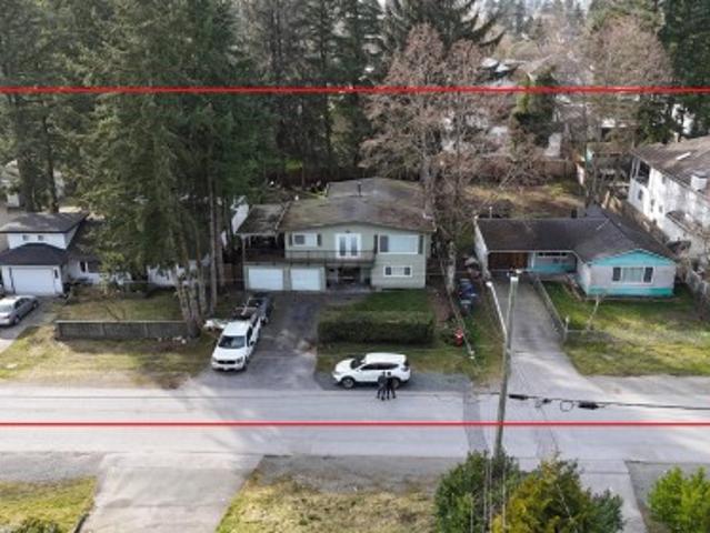 10687 Street, Surrey, BC, V3T 4S6 house for sale | Listing ID R3139 | Royal LePage