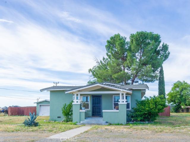 1068 E Walker