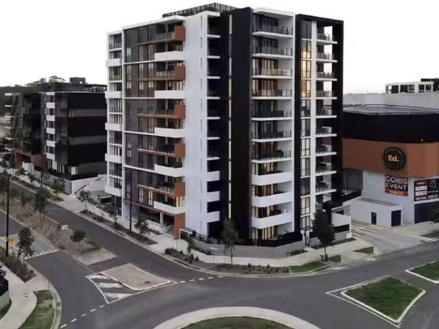 106/8 General Boulevard, Edmondson Park Apartment for rent Li.