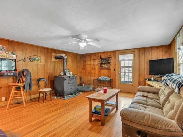 1068 Laurel Branch Road