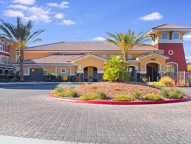 10695 Dean Martin Drive 3 Bedroom Apartment for Rent at 10695 Dean Martin Dr, Las Vegas, NV 89141