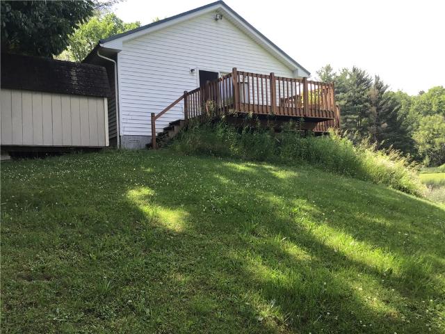 10695 Sandy Hill Road