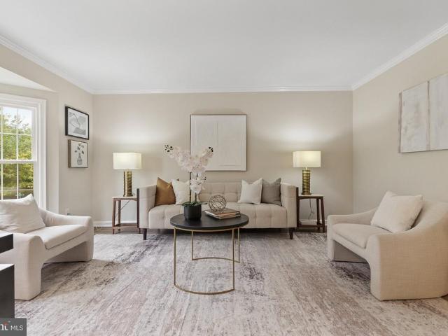 10696 Winfield Loop