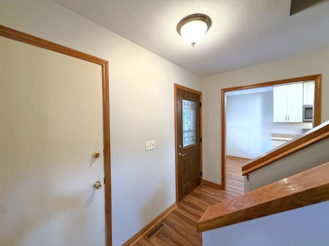 1069 Lincoln Drive