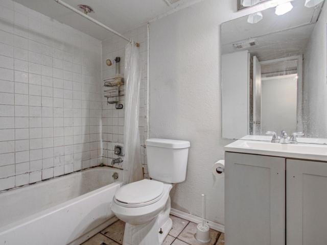 10603 Wilcrest Drive 15