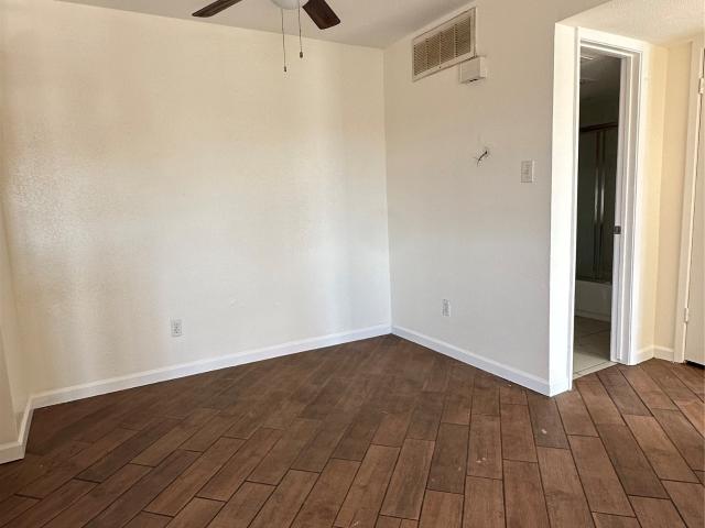 10603 S Wilcrest Drive 23