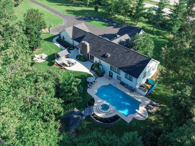 10600 Indian Woods Drive