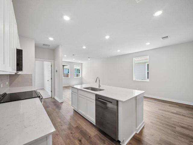 10607 Trifecta Way