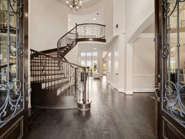 10607 Pebblecreek Crossing