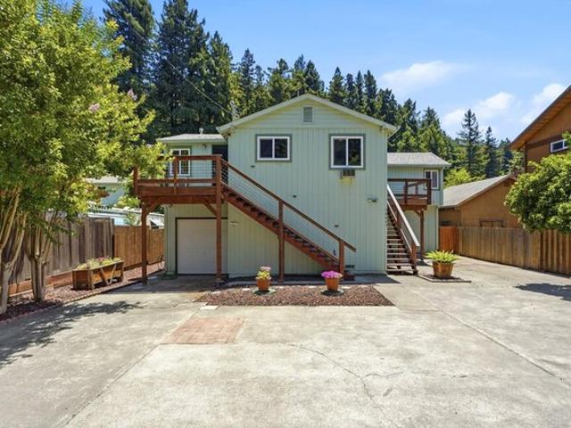 10607 River Rd, Forestville, CA 95436