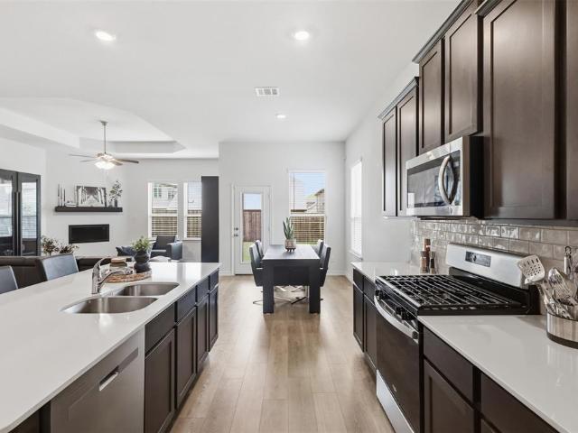 10605 Breezeway Drive