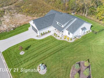 10606 Tall Pine Lane