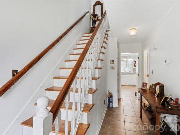 1060 Orchard Court