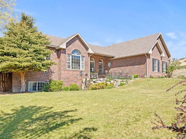 1060 Alta Vista Drive