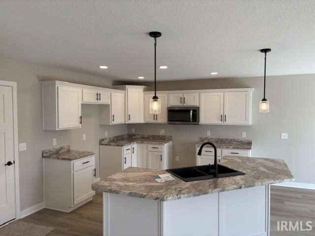 1060 Farmington Drive