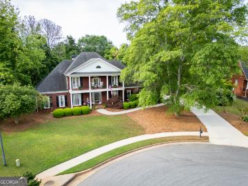 1060 Fox Hollow Ct, Statham, GA 30666 | MLS #CL347297