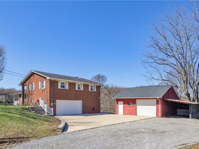 1060 Pittsburgh Rd
