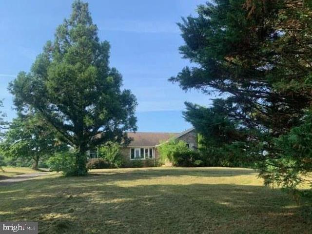 1060 Roxbury Road