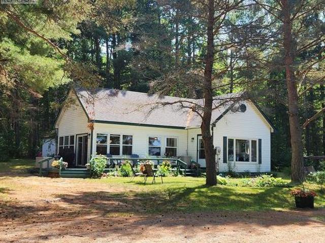 1060 Seabreeze # 6 Road, Lake Of Bays Franklin, ON, P0A 1H0 house for sale | Listing ID X13117 | Royal LePage