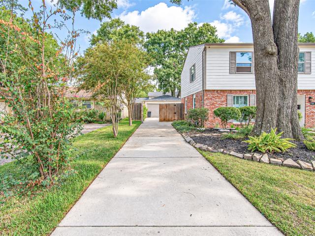 10610 Overbrook Lane