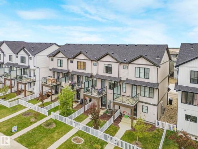 1061 Cy Becker Road, Edmonton, AB, T5Y 4B7 house for sale | Listing ID E4494 | Royal LePage
