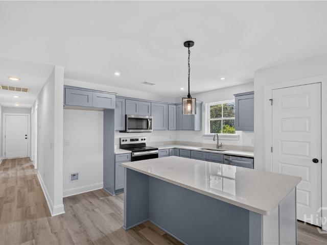 1061 Cassina Garden Way