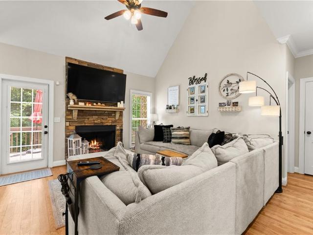 1061 Carlisle Road