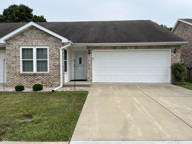 1061 E Crown Pointe Blvd, Greensburg, IN 47240