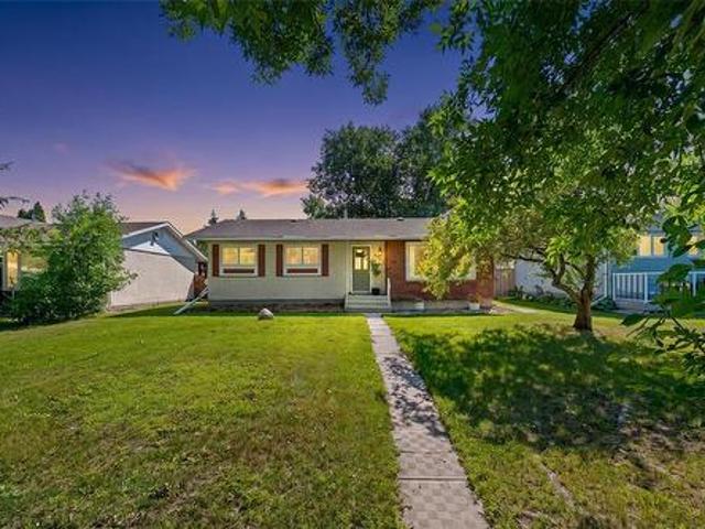 1061 Isbister Street, Winnipeg, MB, R2Y 1R9 house for sale | Listing ID 202619 | Royal LePage
