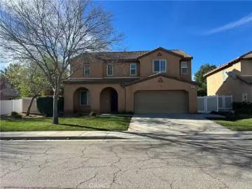 1061 LILLIES WAY, CHERRY VALLEY, CA 92223