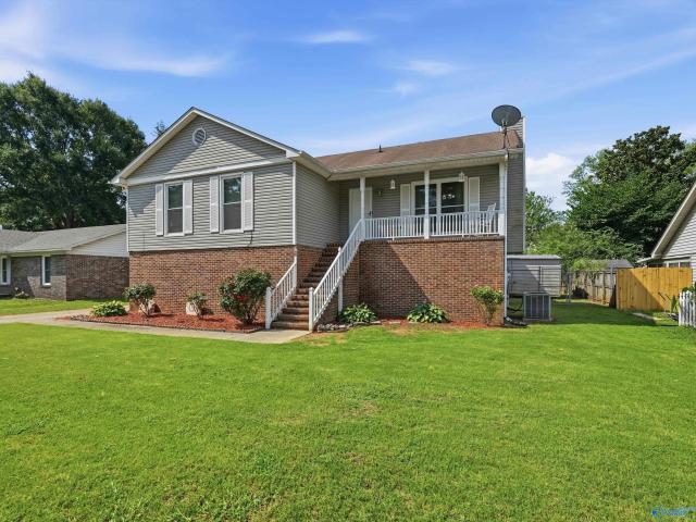 1061 Sandy Springs Road NW