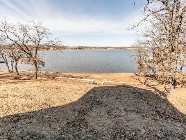 1061 Tradewinds Rd, Nocona, TX 76255 | MLS #21320