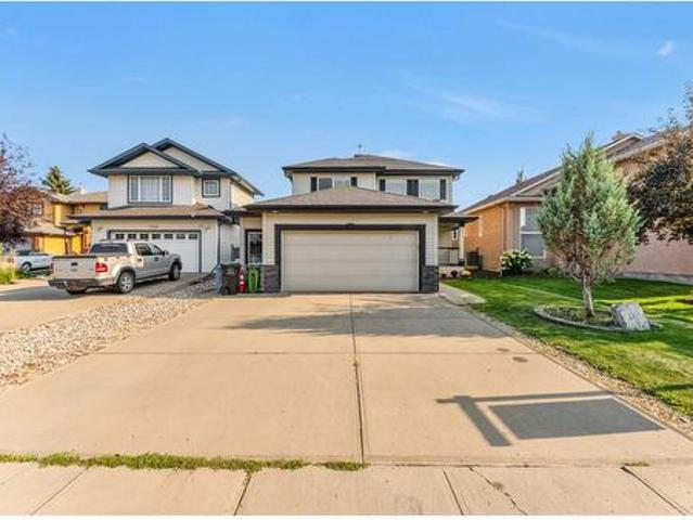 10621 A Av Nw, Edmonton, AB, T5X 6C1 house for sale | Listing ID E4509 | Royal LePage