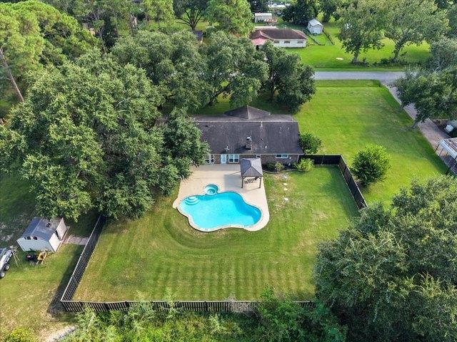 10624 N Morningview, Santa Fe, TX 77510