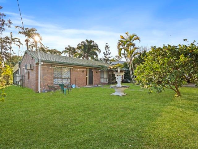 1062m2 Flood Free Block 15Km From CBD