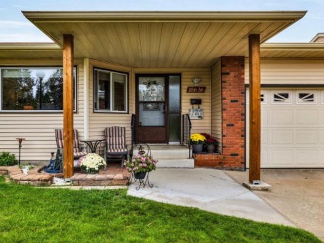 10636 Avenue Nw, Edmonton, AB, T5X 5R5 townhouse for sale | Listing ID E4503 | Royal LePage