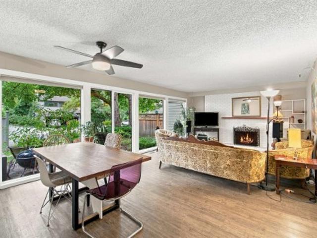 1063 Heritage Boulevard, North Vancouver, BC, V7J 3G7 townhouse for sale | Listing ID R3166 | Royal LePage