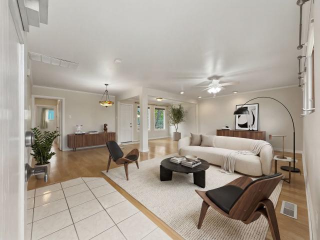 1063 Pinon Loop