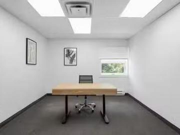 106 173 Av. Cartier, Pointe Claire, QC, H9S 4R9 commercial f.