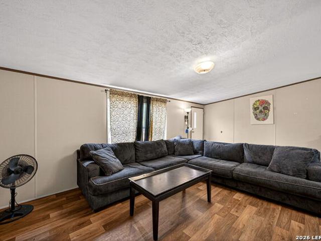 106 County Road 2672
