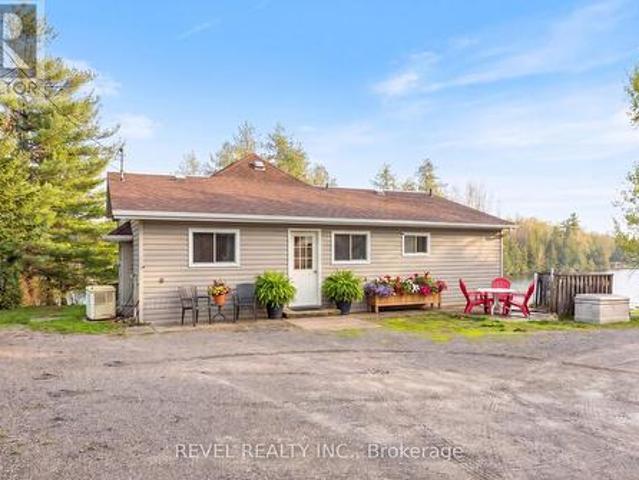 106 Coldstream Road, Kawartha Lakes Fenelon Falls, ON, K0M 1N0 house for sale | Listing ID X13683 | Royal LePage